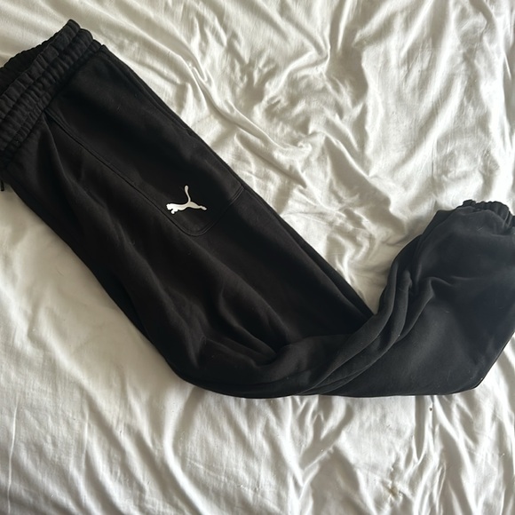 Puma sweatpants - Picture 2 of 3